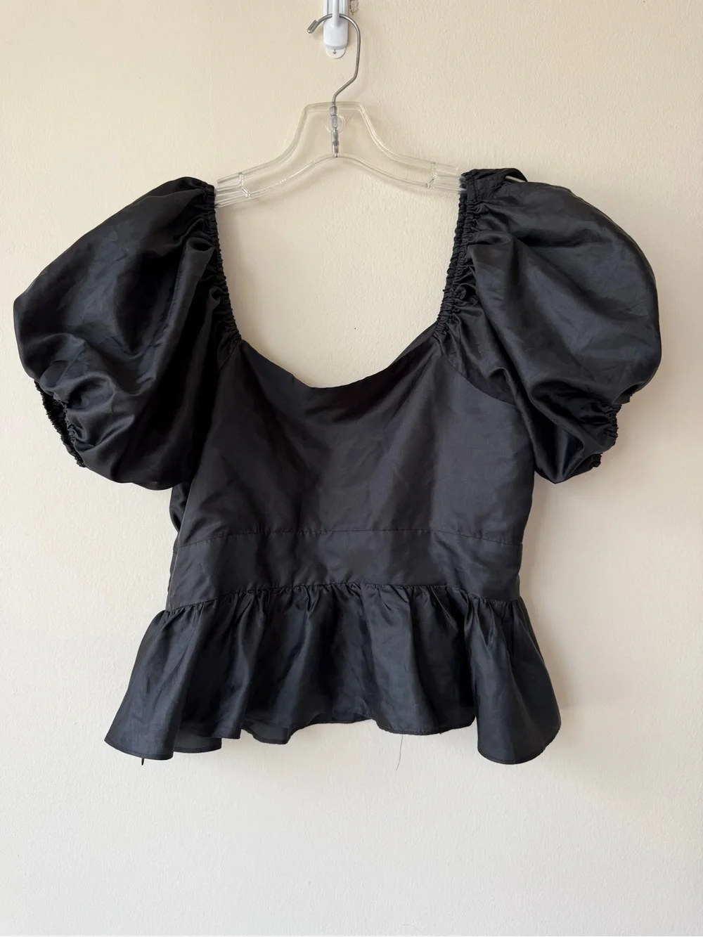 LOVESHACKFANCY Black Puff-Sleeve Peplum Top